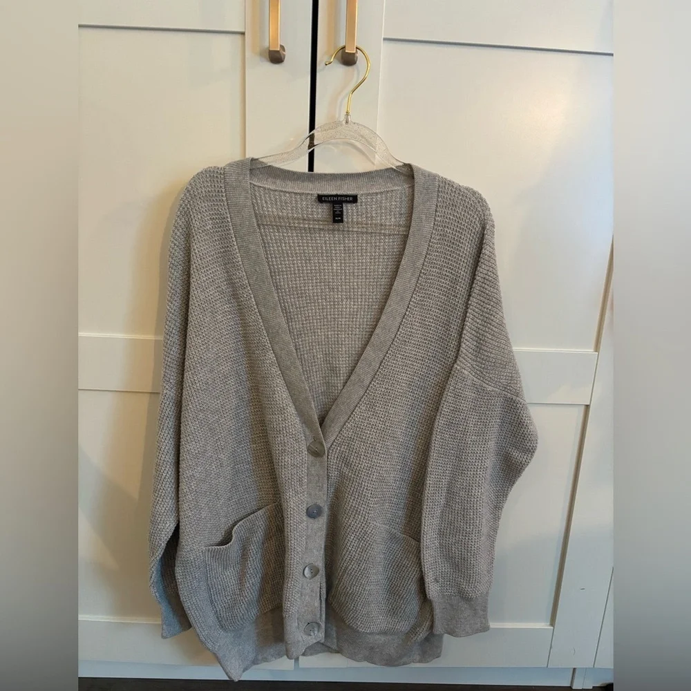 Eileen Fisher Organic Cotton Silk Boyfriend Cardigan in Pearl Gray Medium - Picture 3 of 7